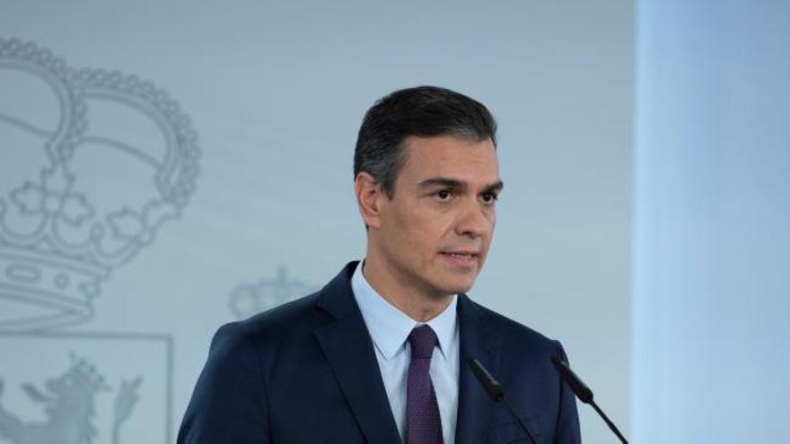 Sánchez convoca un Consejo de Ministros extraordinario para abordar el estado de alarma