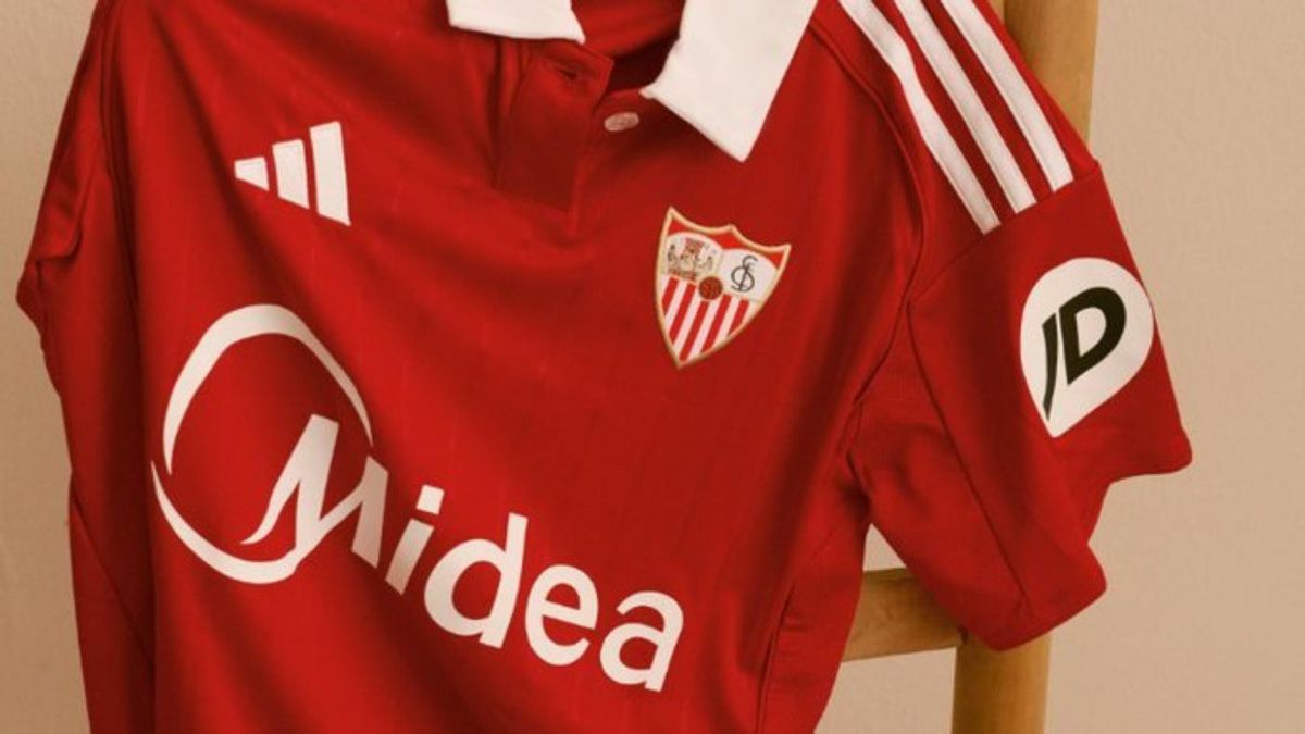 Segunda equipación del Sevilla FC 2025 2026