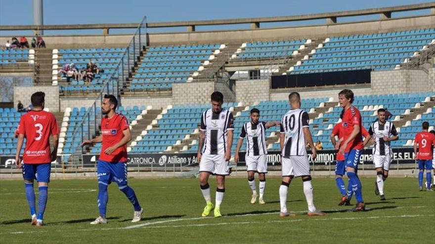 El Badajoz, ante el filial granadino para coger impulso