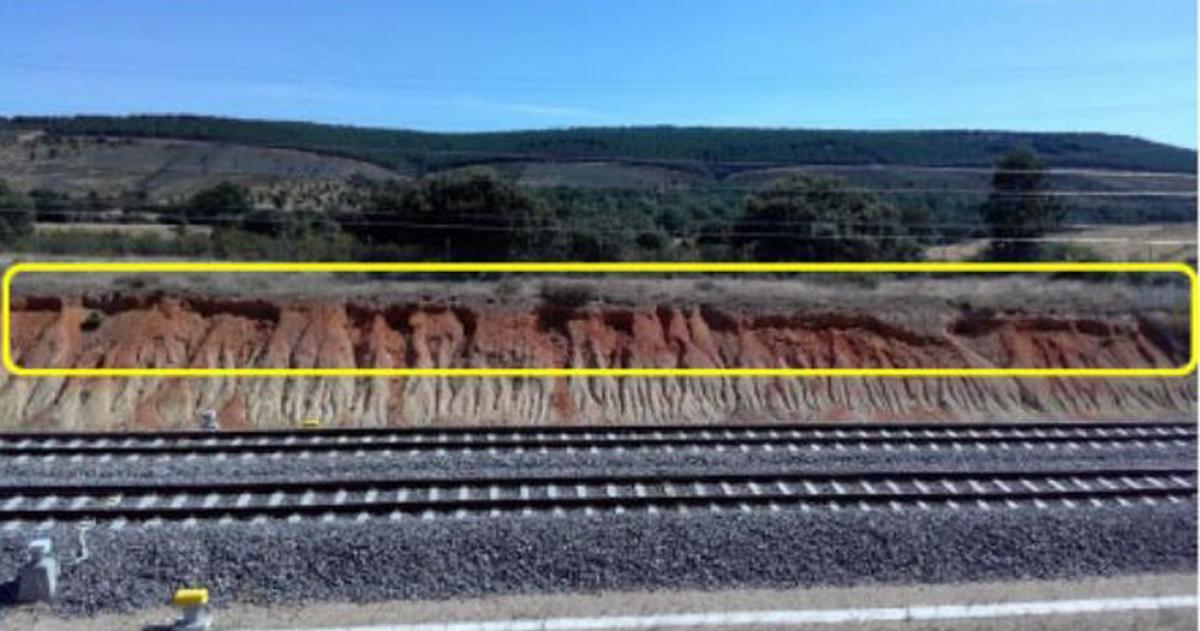 En amarillo, una de las zonas en las que se va a actuar de las vías del AVE entre Madrid y Sanabria. | ADIF