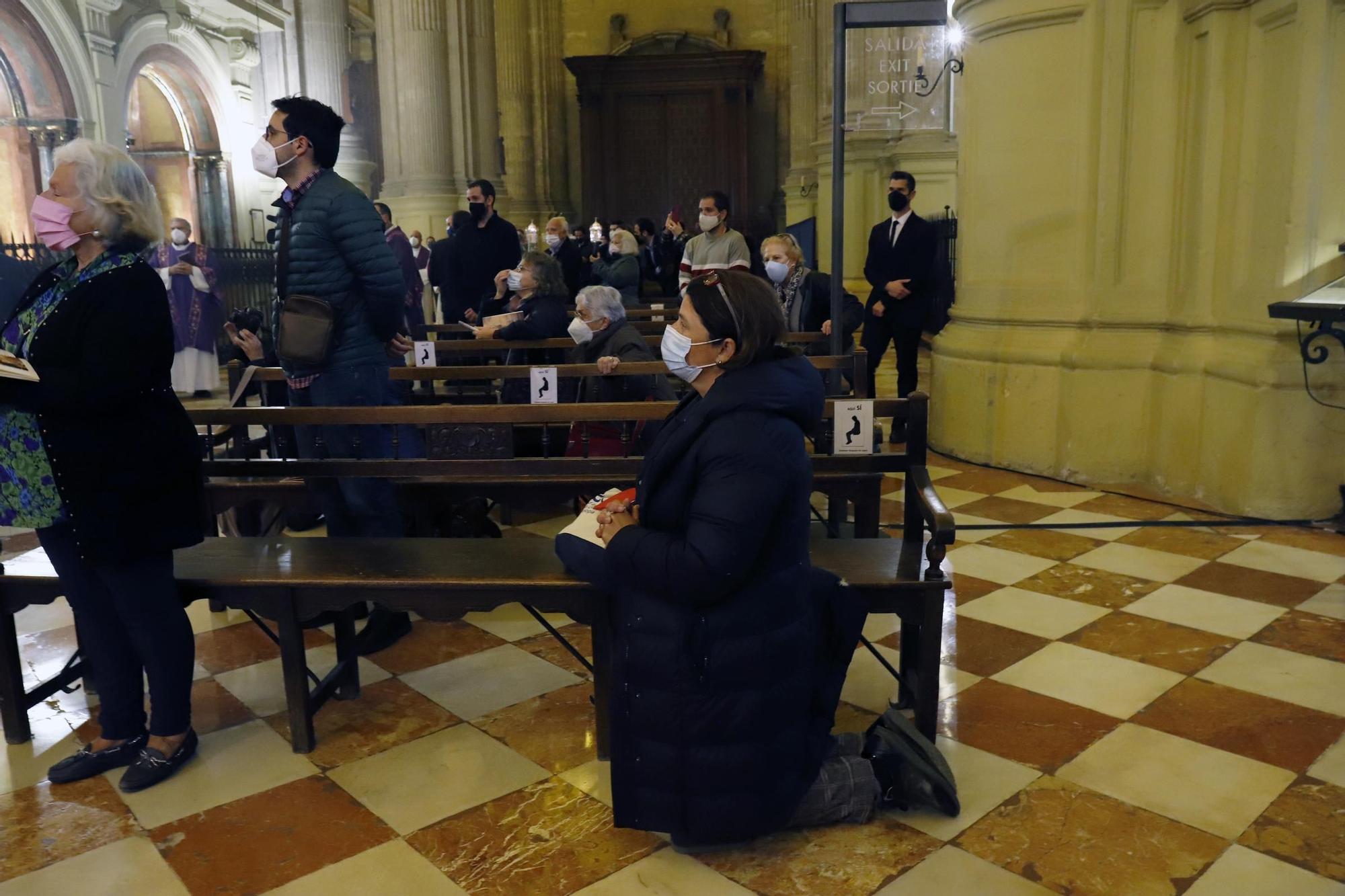 El Cristo de la Salud preside el vía crucis del primer viernes de Cuaresma en Málaga