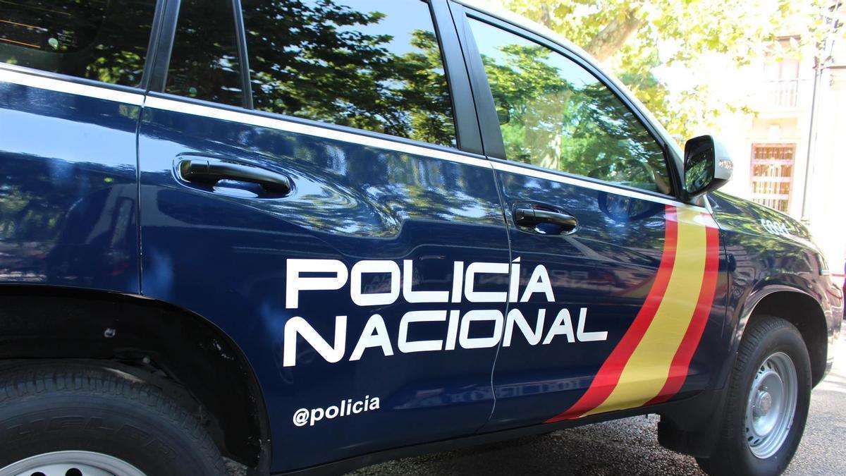 Un coche de la Policía Nacional, en una imagen de archivo.