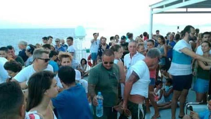 Tres agentes de Oviedo salvan a una menor en un ferry de Denia a Palma