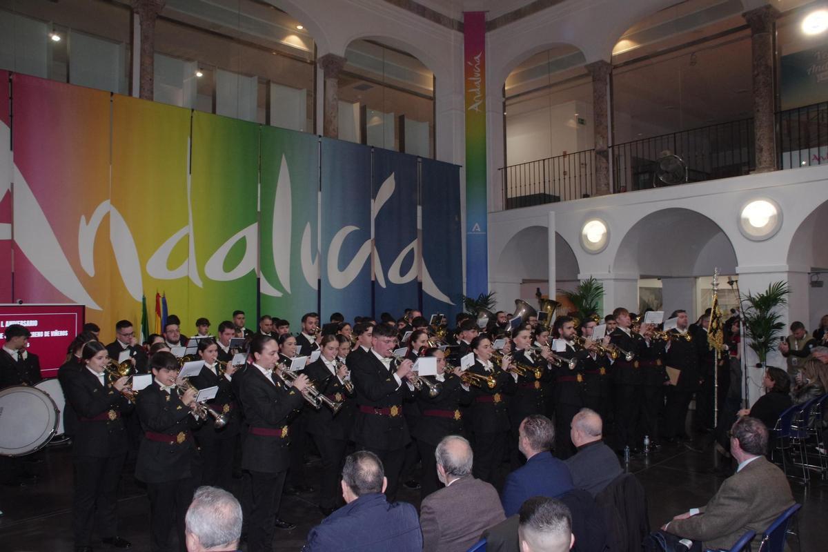 Presentación del cartel del L Aniversario de la Bendición del Señor de Viñeros.