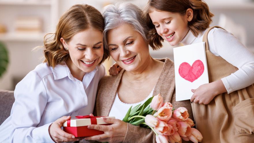 &quot;Viva la madre que me parió&quot;: Las felicitaciones más canarias para este Día de la Madre