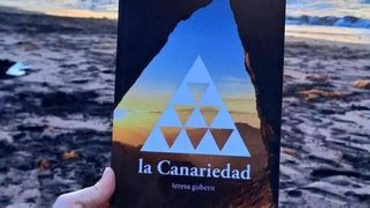 La poeta Teresa Gubern presenta 'la Canariedad' en el Re-Read de Las Palmas de Gran Canaria
