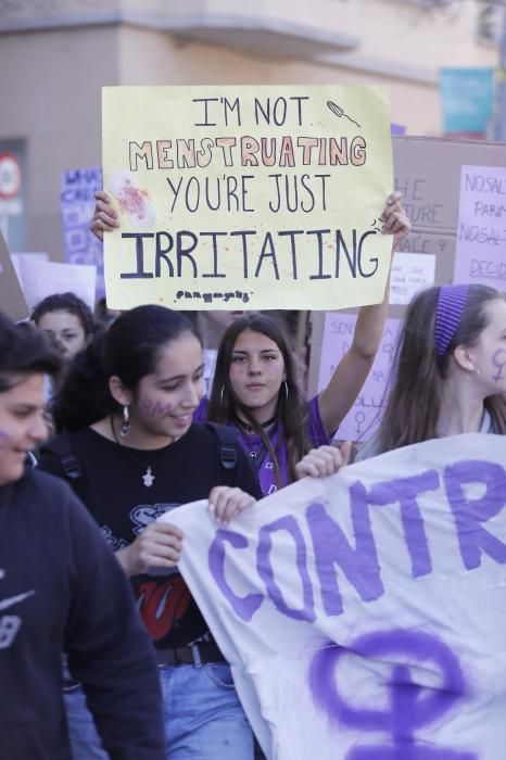 Manifestació sindical a Girona de la vaga del vuit de març