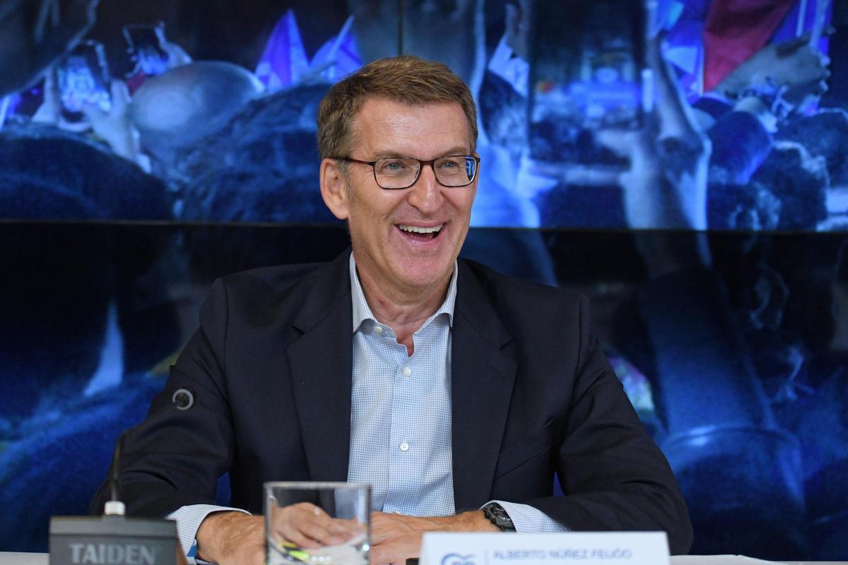 El presidente del Partido Popular, Alberto Núñez Feijóo, durante la reunión de la Junta Directiva Nacional del Partido Popular tras las elecciones generales del 23J, en la sede del PP, a 24 de julio de 2023, en Madrid (España). El presidente del Partido Popular, Alberto Núñez Feijóo, durante la reunión de la Junta Directiva Nacional del Partido Popular tras las elecciones generales del 23J, en la sede del PP, a 24 de julio de 2023, en Madrid (España).