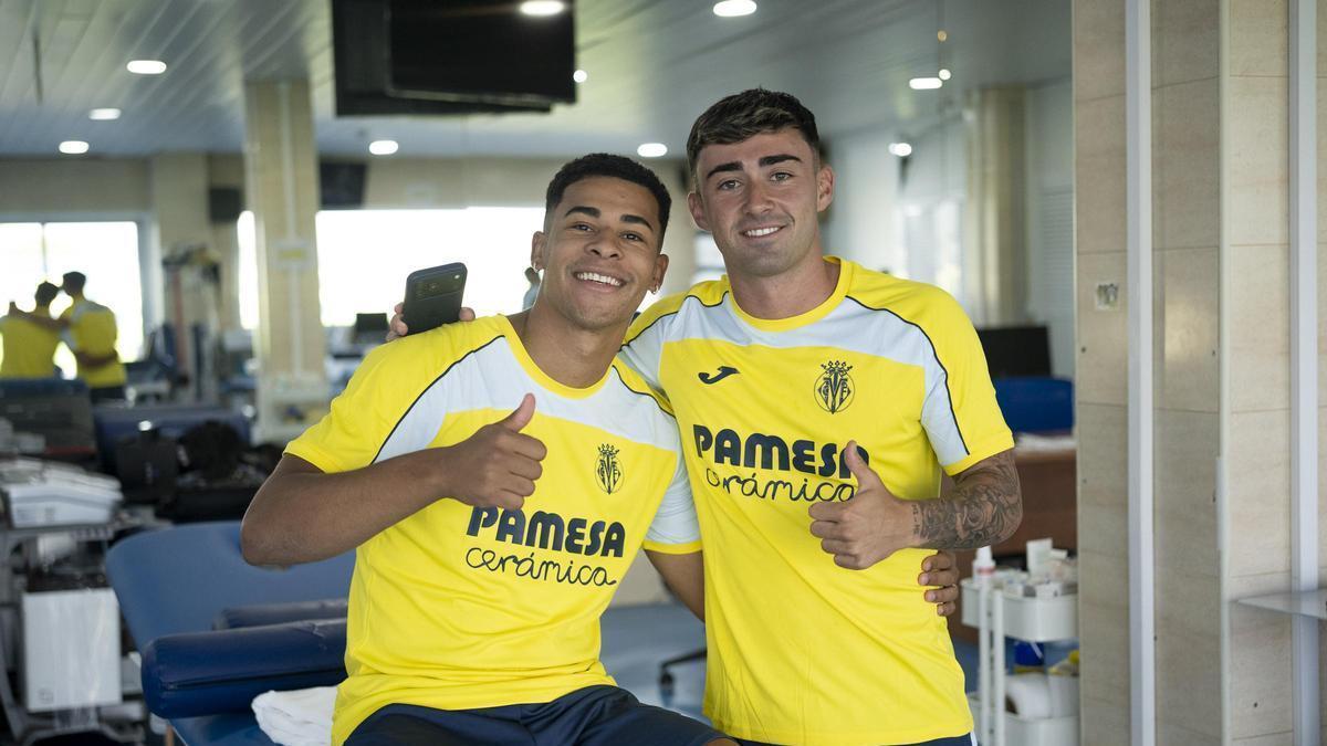 Vídeo: El Villarreal comienza la temporada 26/27 con las pruebas médicas