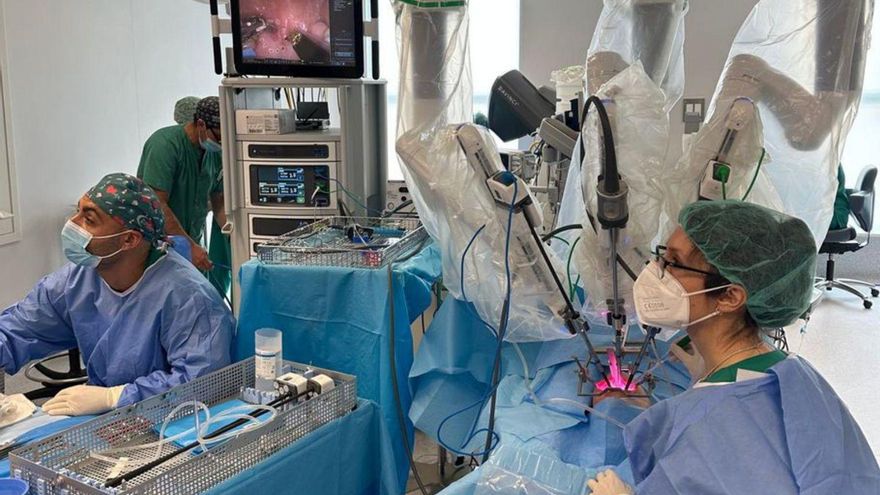 Cabueñes, pionero en cirugía maxilofacial asistida por robot |