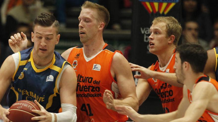 El Valencia ganó en sus dos enfrentamientos ante Gran Canaria