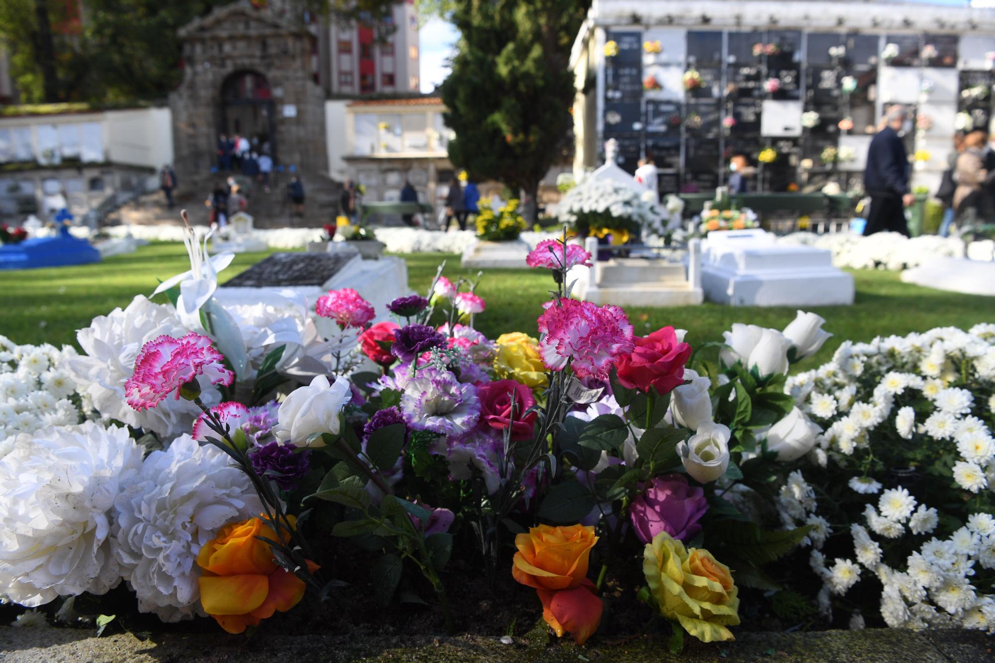 Ofrenda floral por el Día de Todos los Santos