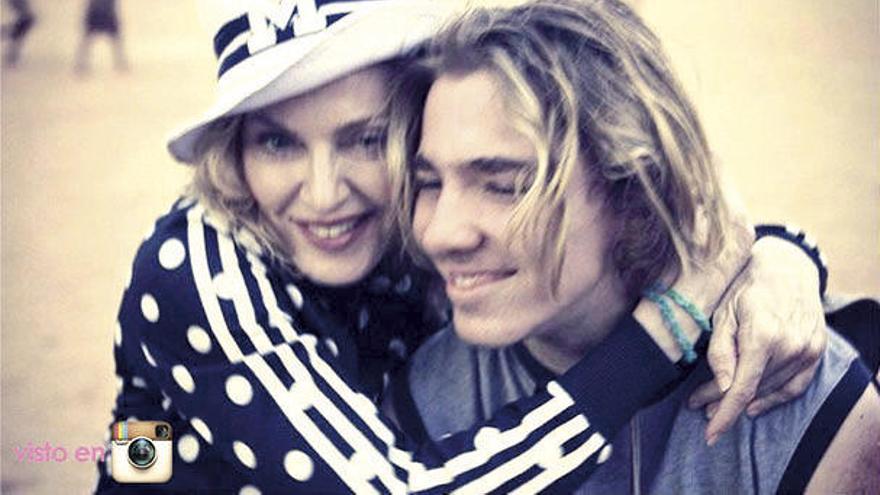 Madonna con su hijo Rocco en una imagen de archivo.