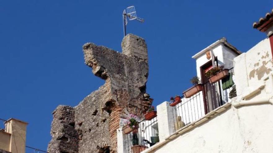 Pego rescata su muralla del siglo XIV