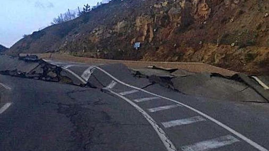 Estat de la carretera RN-116 després del pas del temporal Glòria