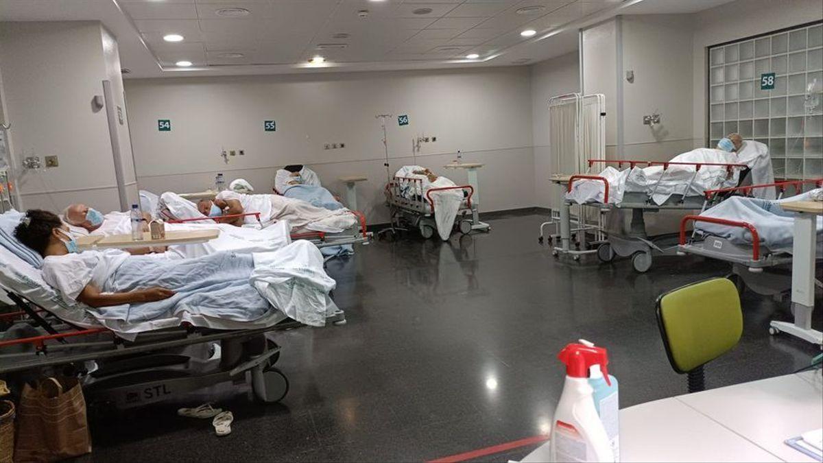 Enfermos en un hospital.