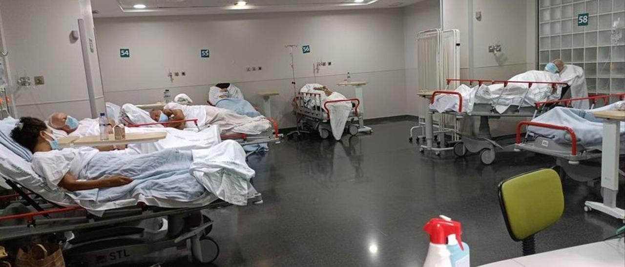 Enfermos en un hospital.