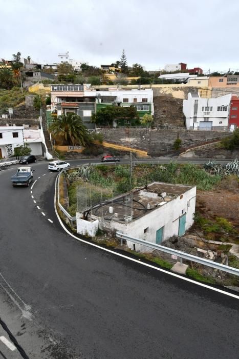 Carretera que sube a Caserones desde la calle Ceres