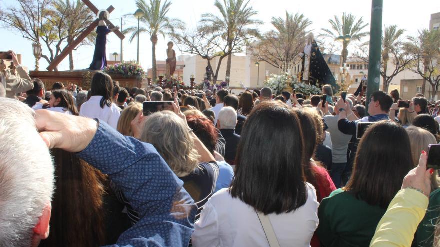 Momentos del Viernes Santo en Crevillent