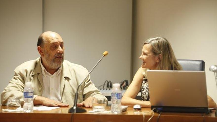 Jordi H. Fernández y María José López-Grande en un seminario en el museo en 2014.