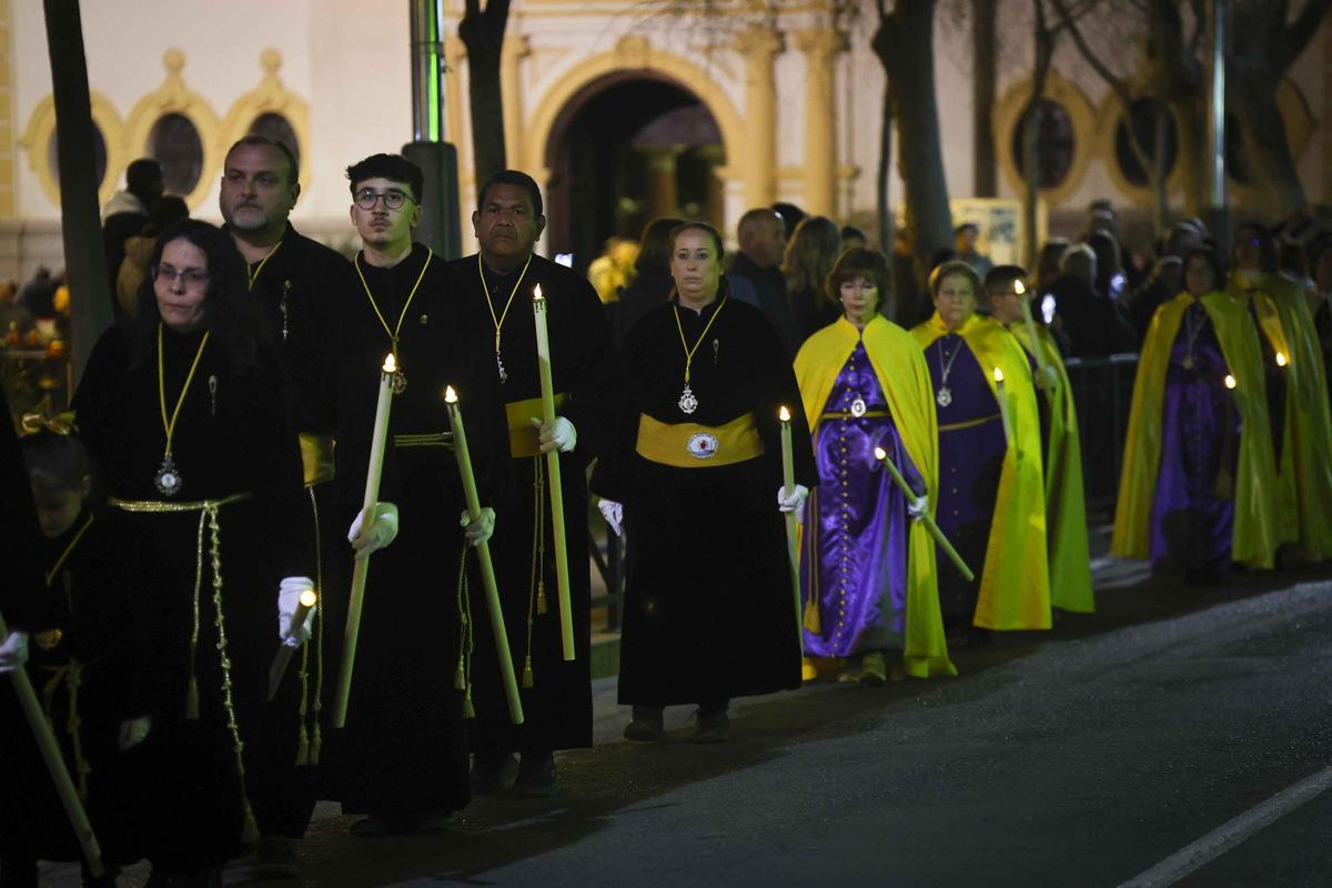 Los momentos más destacados de la Procesión del Silencio en el Port de Sagunt
