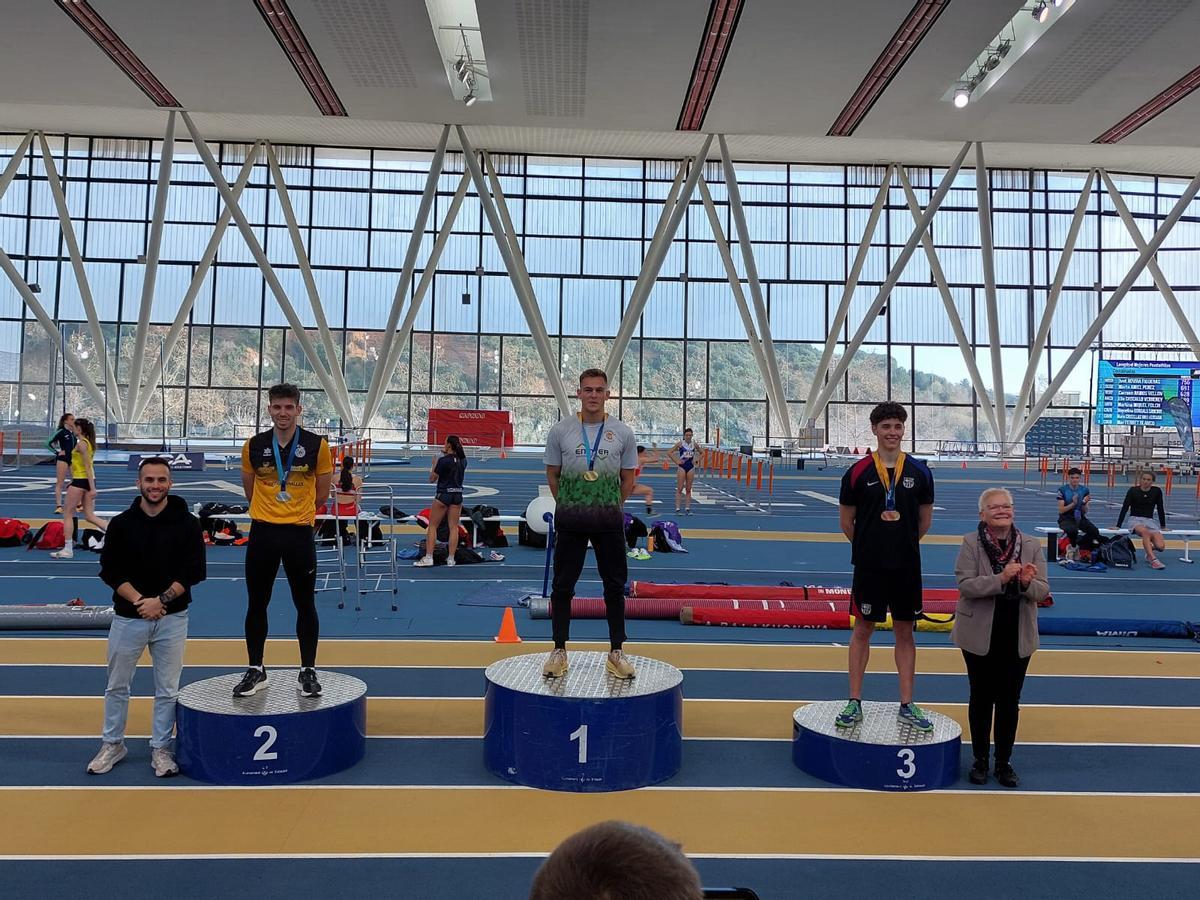 Eloi Santafé, al segon calaix del podi