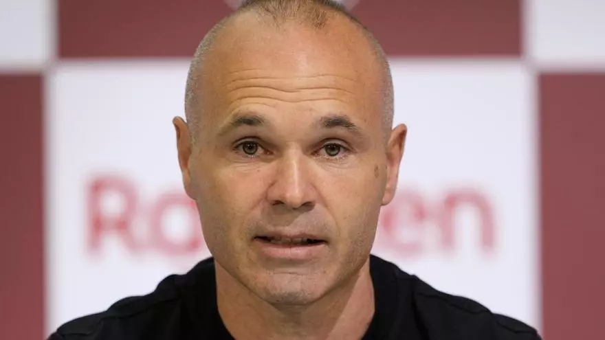 Iniesta anuncia su salida del Vissel Kobe y quiere seguir compitiendo