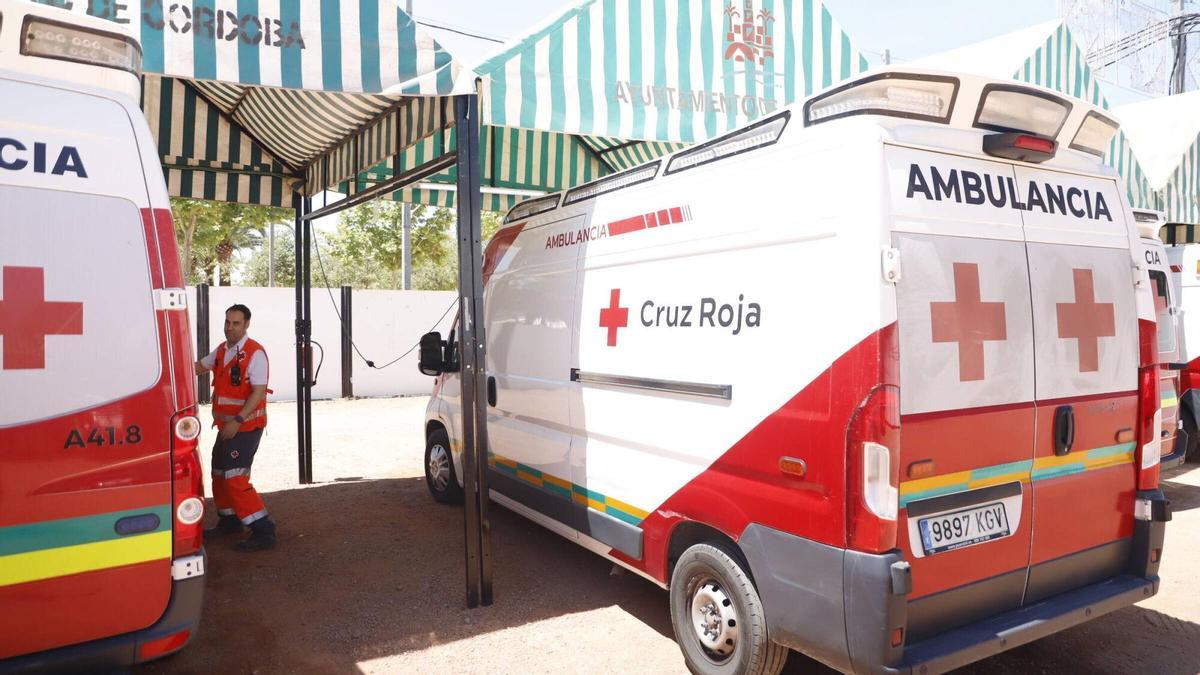 Ambulancias de Cruz Roja en El Arenal.