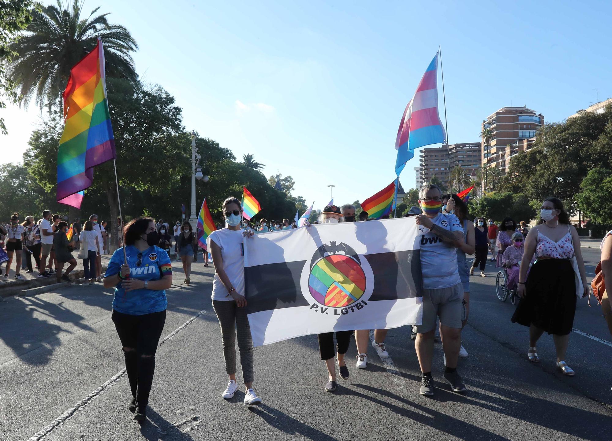 El mundo del deporte estuvo en el día del Orgullo LGTBI+ en València