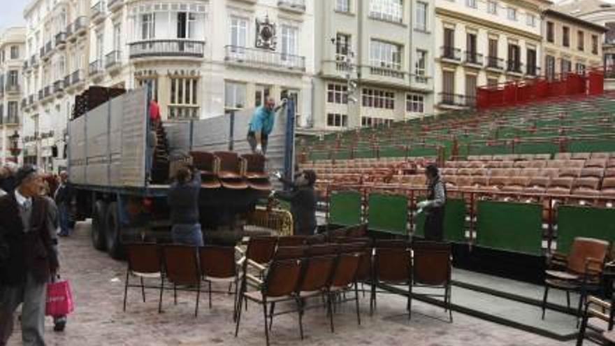 Tribunas de Semana Santa en Málaga.