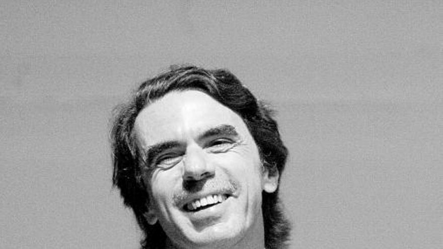 Aznar, el miércoles, interviniendo en un simposio sobre el oro, en Lima.