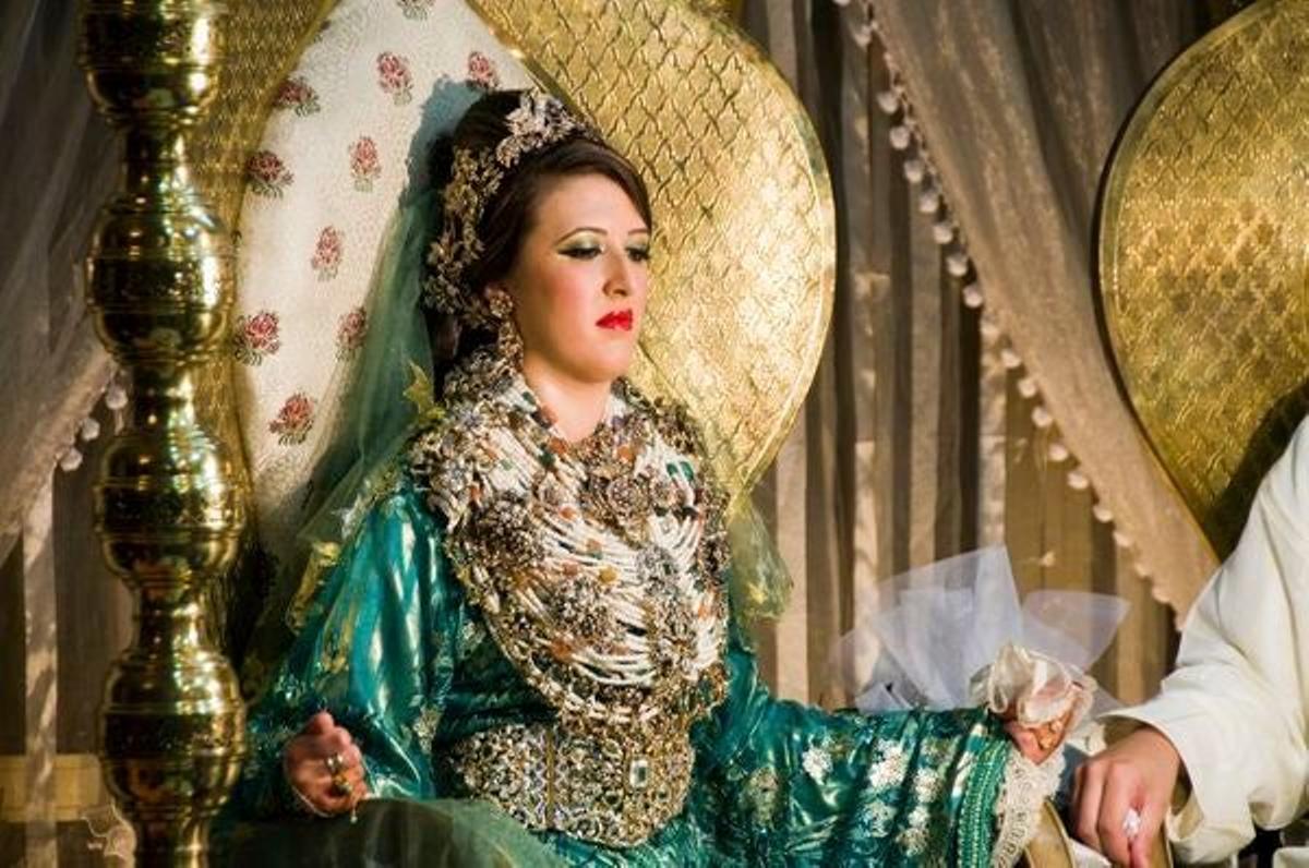 Una mujer en la celebración de su boda tradicional marroquí