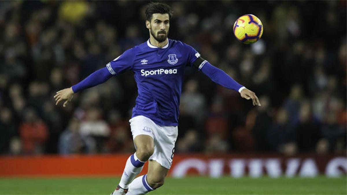 André Gomes ya tiene canción en el Everton: Es un crack, distinto a los demás