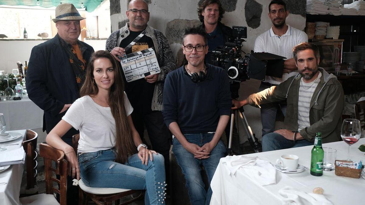 El equipo de la película &#039;La estrategia del pequinés&#039;.