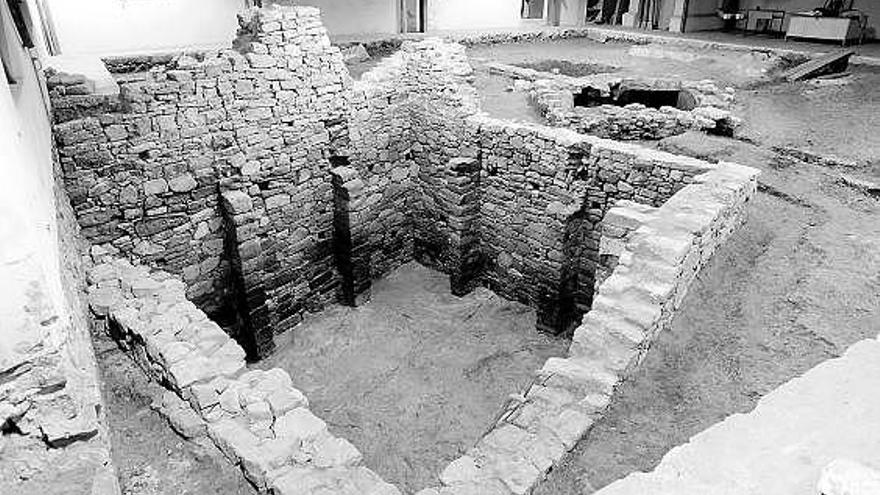 Depósito de agua romano en la antigua fábrica de Tabacalera, donde se localizan los últimos hallazgos arqueológicos.