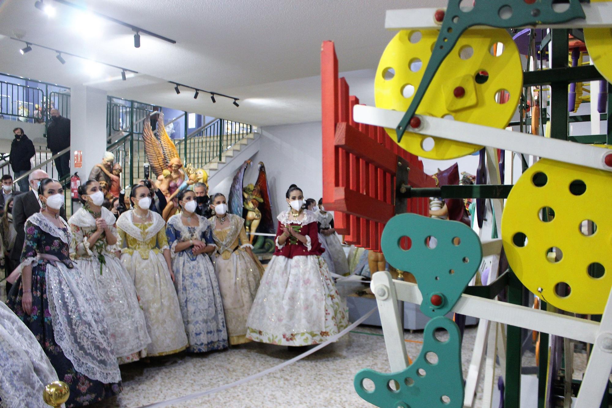 "Clinic" de museo y taller fallero para Carmen, Nerea y las dos cortes