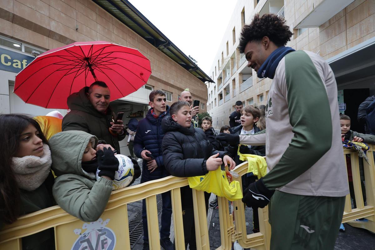 Jugadores como Renato Veiga se ha convertido en el mejor regalo de Reyes para la afición del Villarreal.