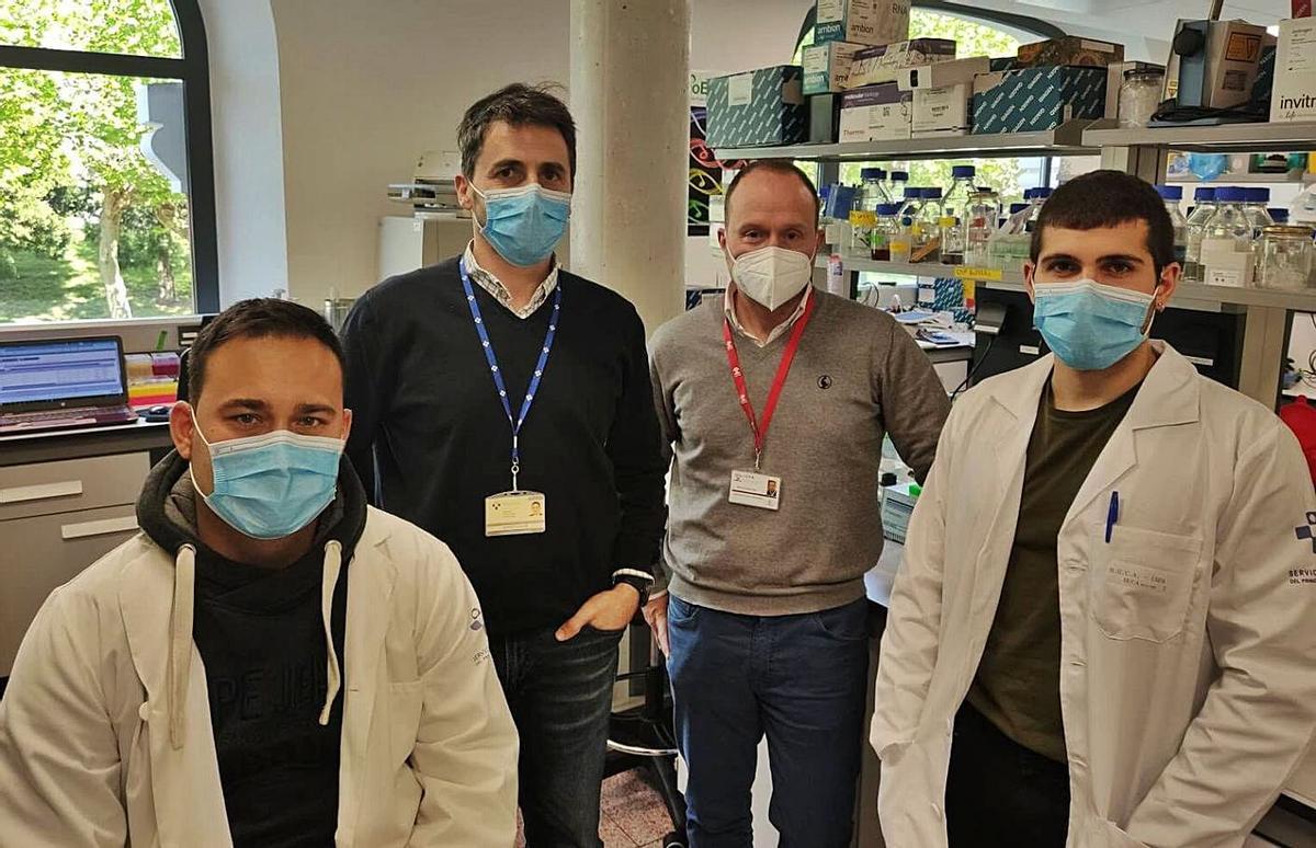 Juan Ramón Tejedor, Agustín Fernández, Mario Fernández Fraga y Raúl Fernández, autores del artículo en “Molecular Biology and Evolution”. | CINN