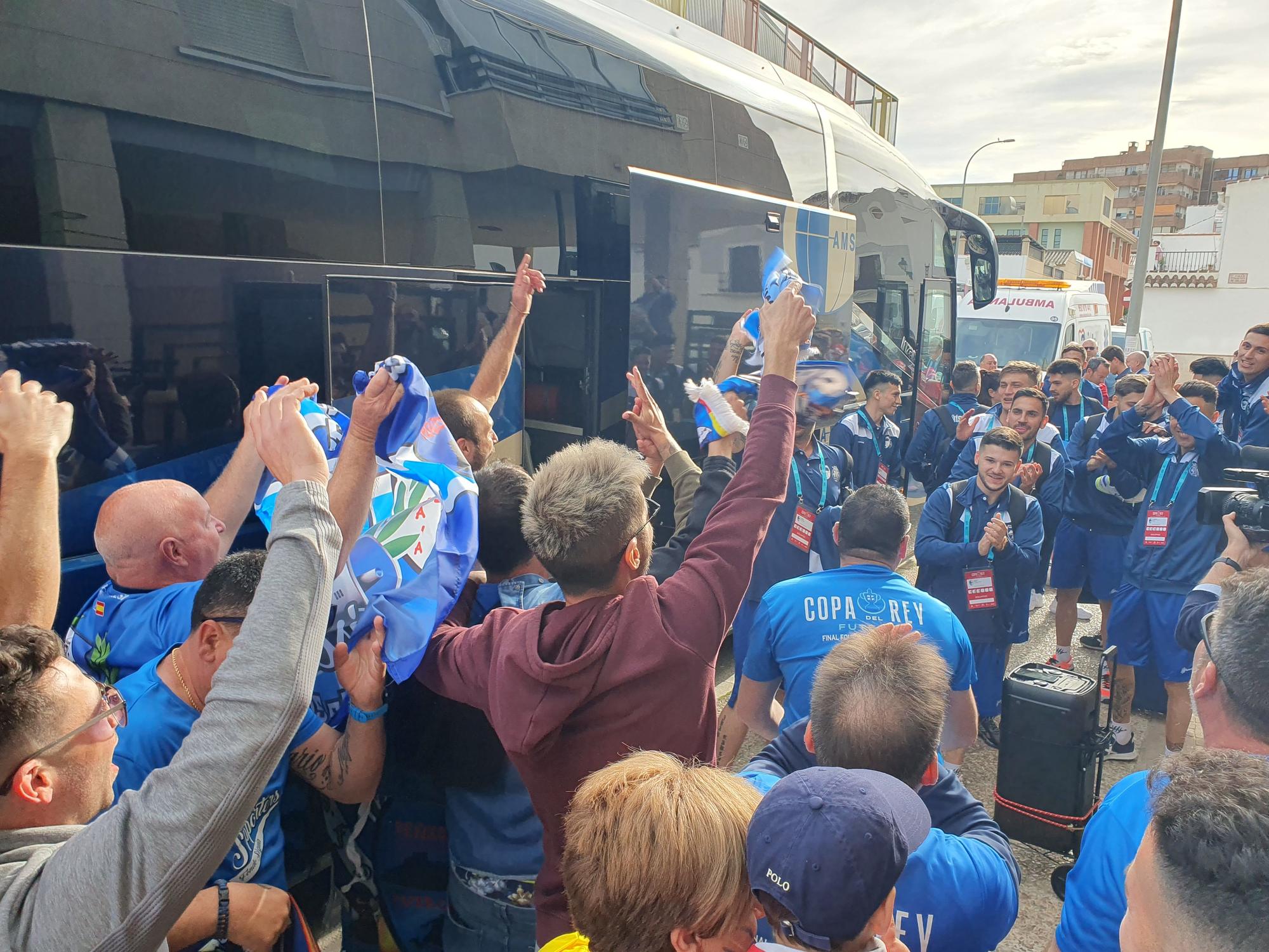 GALERÍA | Las mejores imágenes de la afición del Peñíscola en las semifinales de Copa