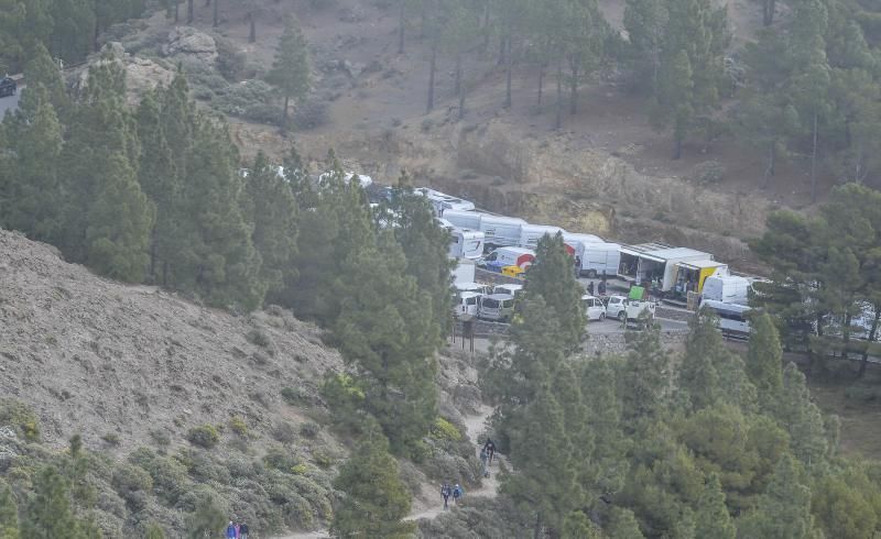 07/03/2019 ROQUE NUBLO, TEJEDA. Equipo del rodaje de The Witcher, la serie de Netflix en la Cumbre de Gran Canaria. FOTO: J. PÉREZ CURBELO  | 07/03/2019 | Fotógrafo: José Pérez Curbelo