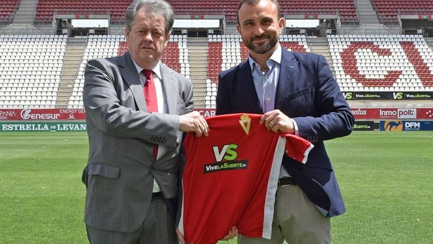 Víctor Gálvez y Toni Hernández abandonan el club sin dar la cara