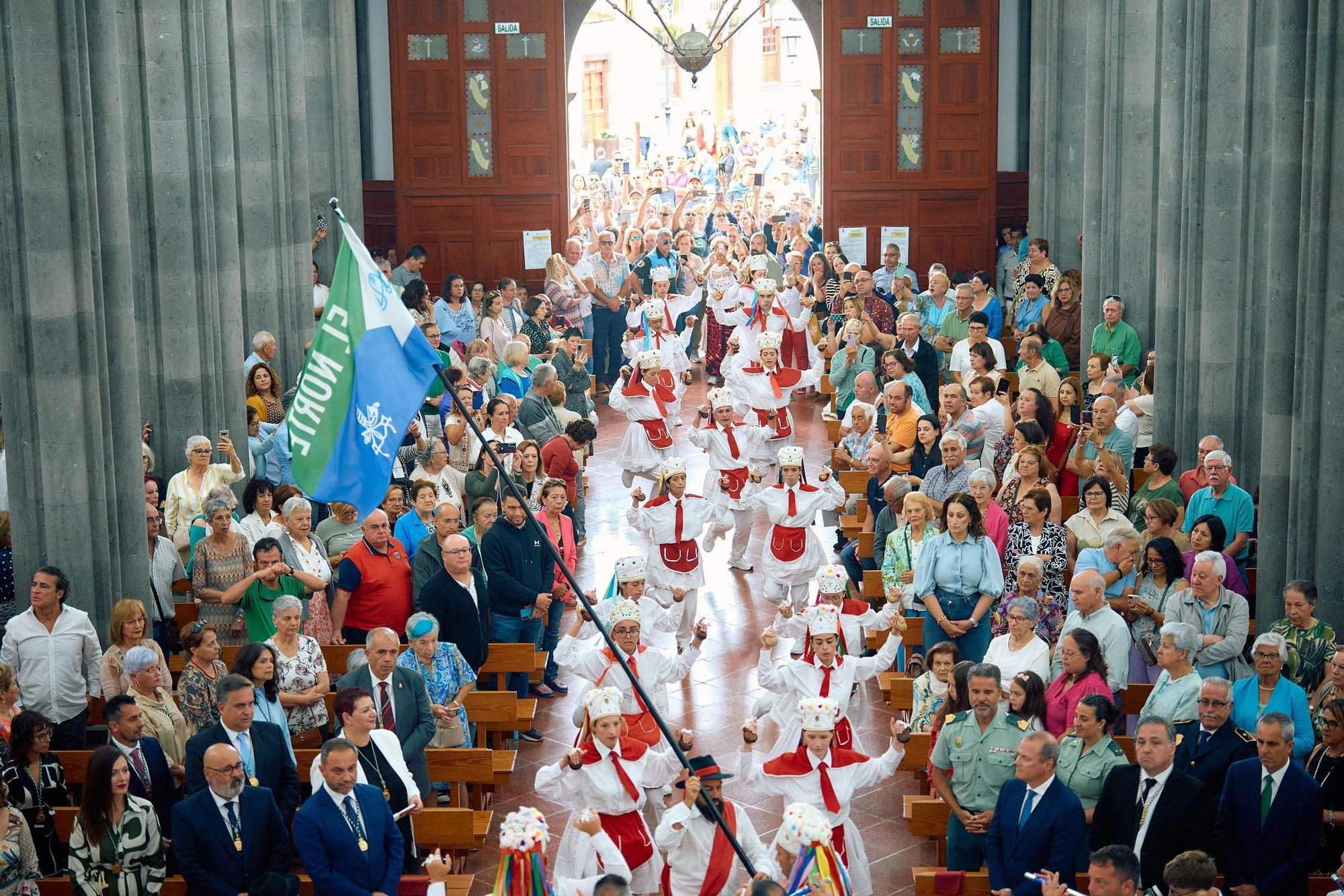 Procesión de San Antonio de Padua en Moya