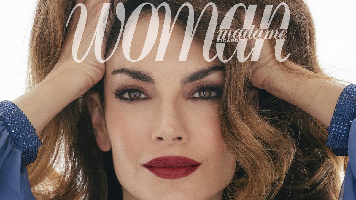 Sumario y regalos del número de abril de la revista Woman