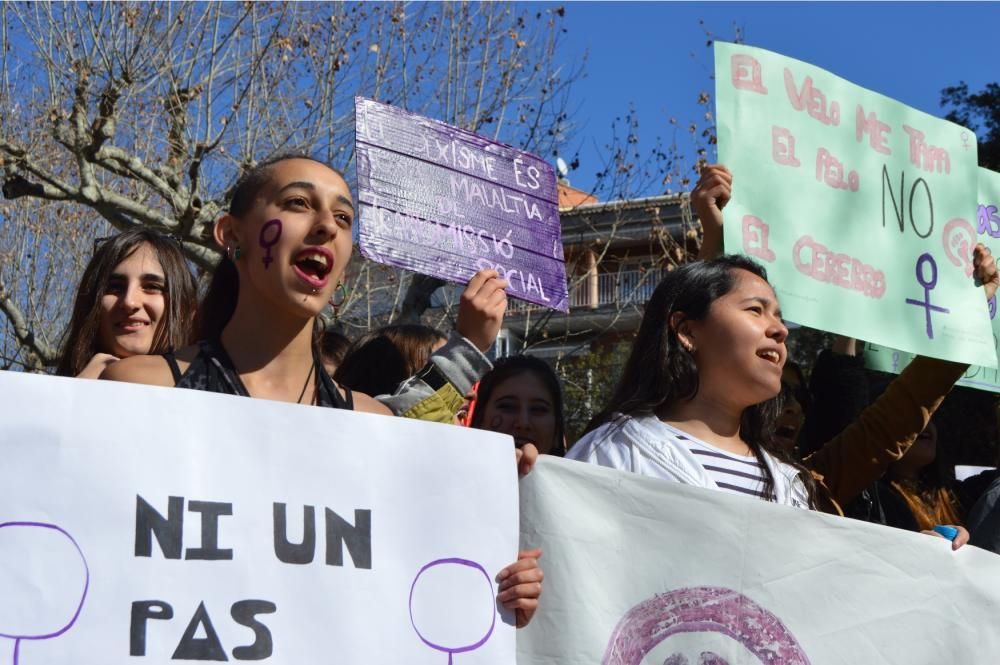 Passacarrers del 8-M a Manresa