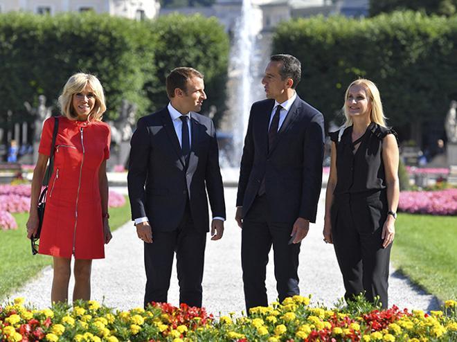 Emmanuel y Brigitte Macron junto a Christian Kerr y su mujer Eveline Steinberger-Kern