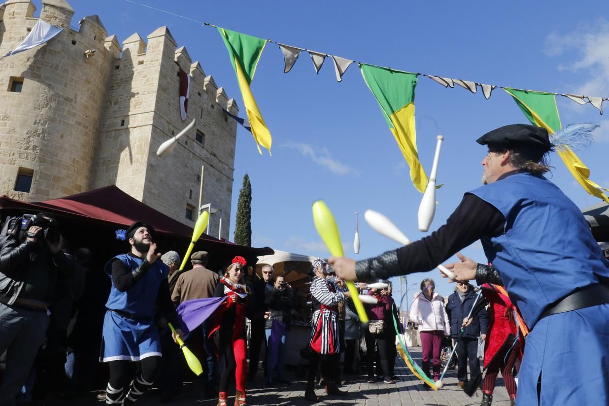 Ambiente del primer día del Mercado medieval