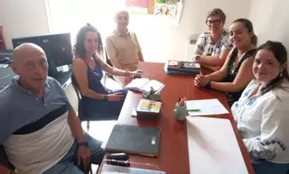 Llaranes pide a IU que cubra las canchas y un aparcamiento