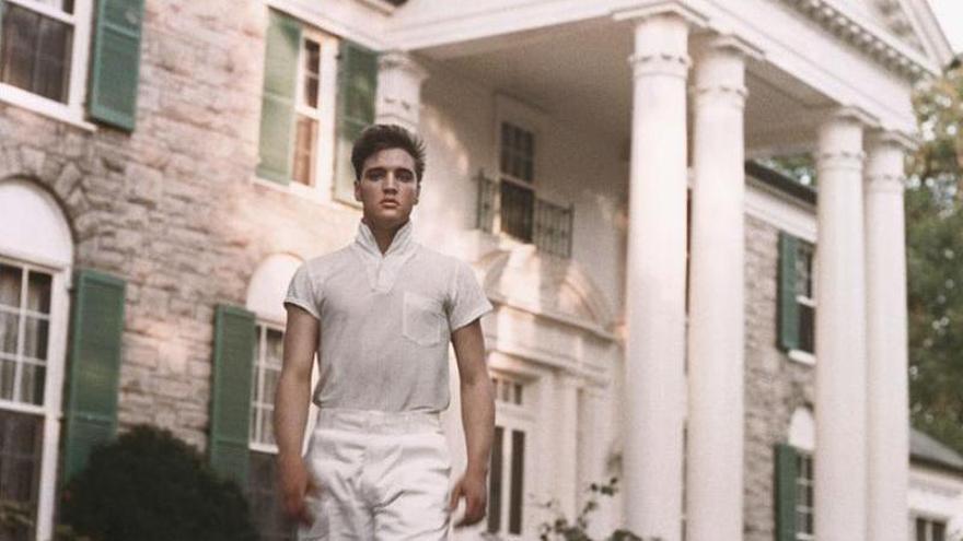 La nieta de Elvis Presley consigue parar la subasta de Graceland
