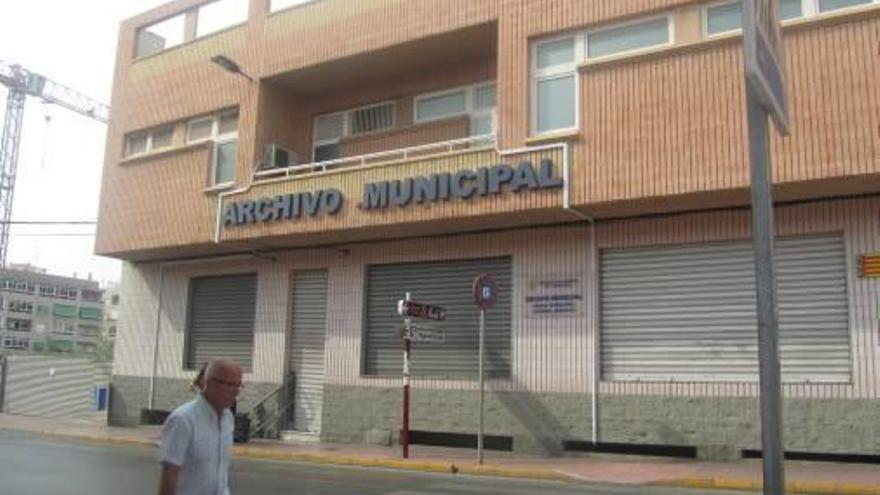 El local alquilado del archivo en la calle Antonio Machado.