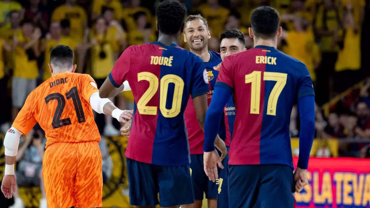 El Bar?a tendr赤a el factor pista a favor si llega a la final